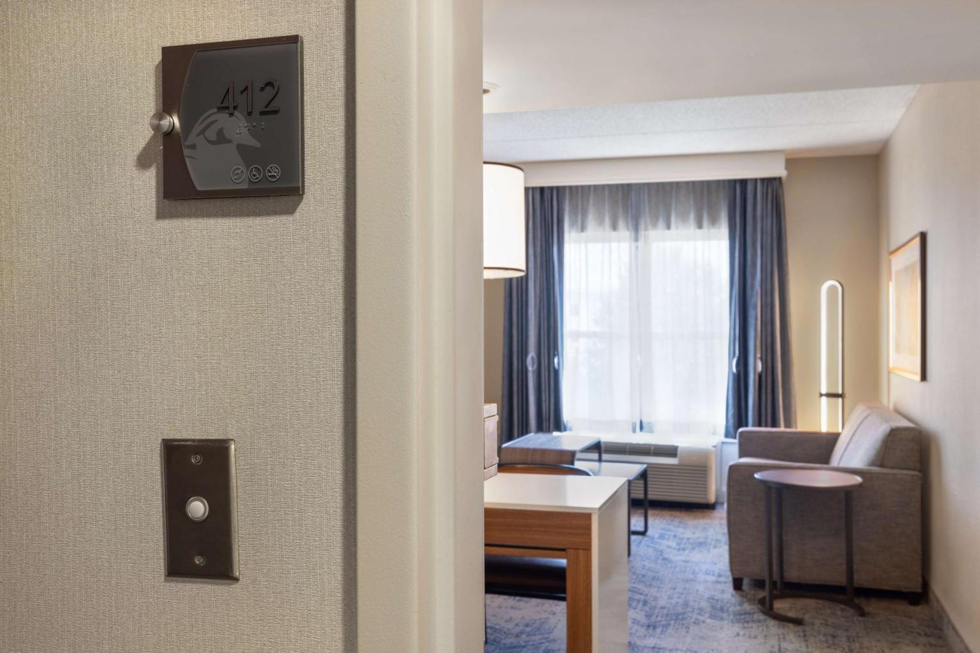 Homewood Suites Фредериксбърг Екстериор снимка