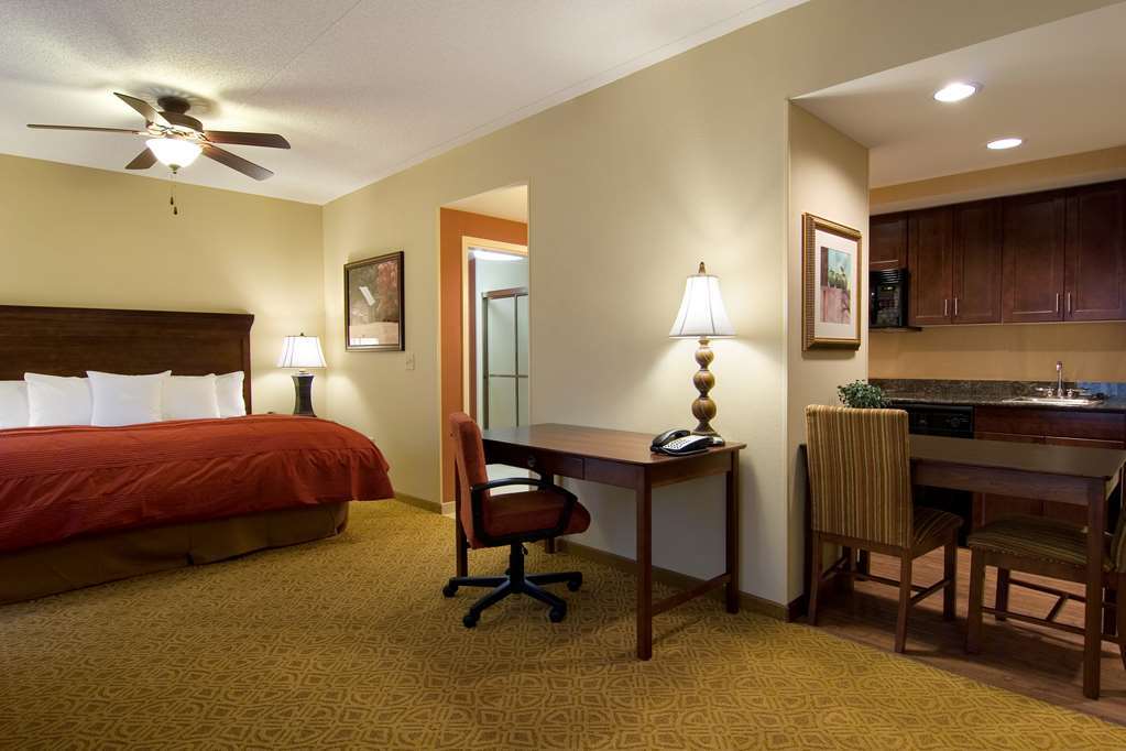 Homewood Suites Фредериксбърг Стая снимка